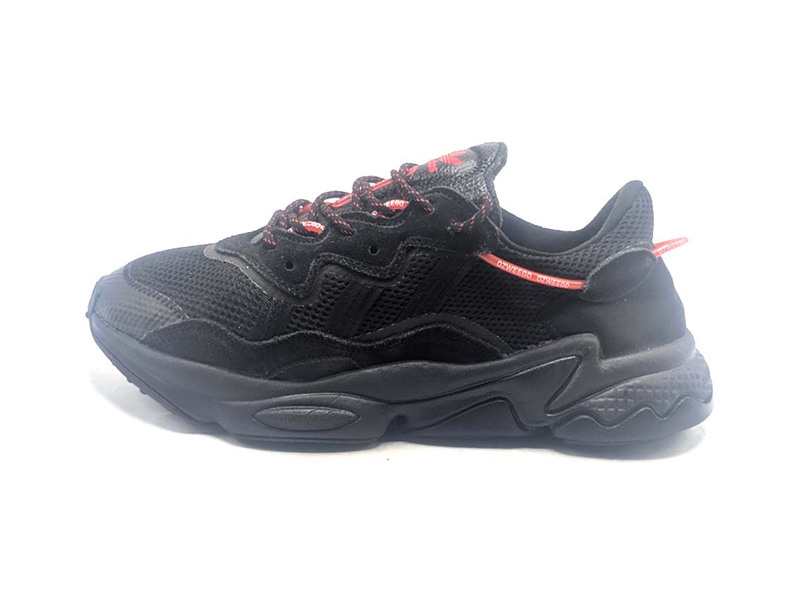 Adidas OZWEEGO