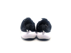 Nike Flex Advance