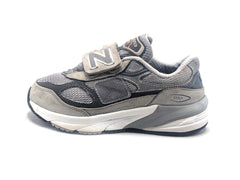 New Balance 990V6
