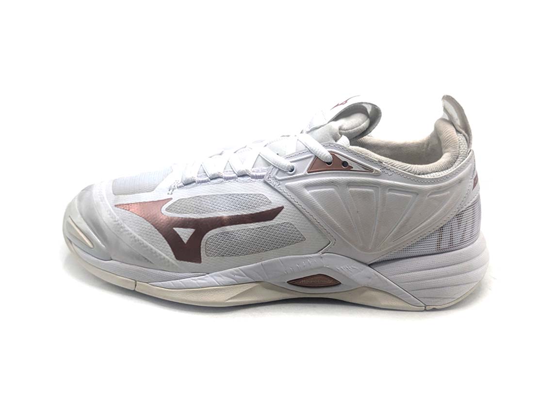 Mizuno Wave Momentum 2