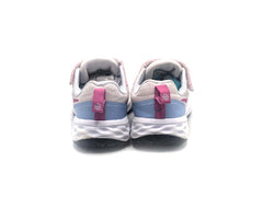 Nike Revolution 6