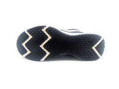 Nike Revolution 5