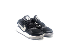 Nike Team Hustle D9