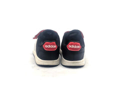Adidas VS Switch 3