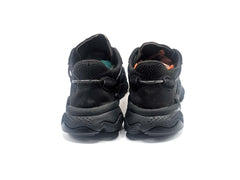 Adidas OZWEEGO