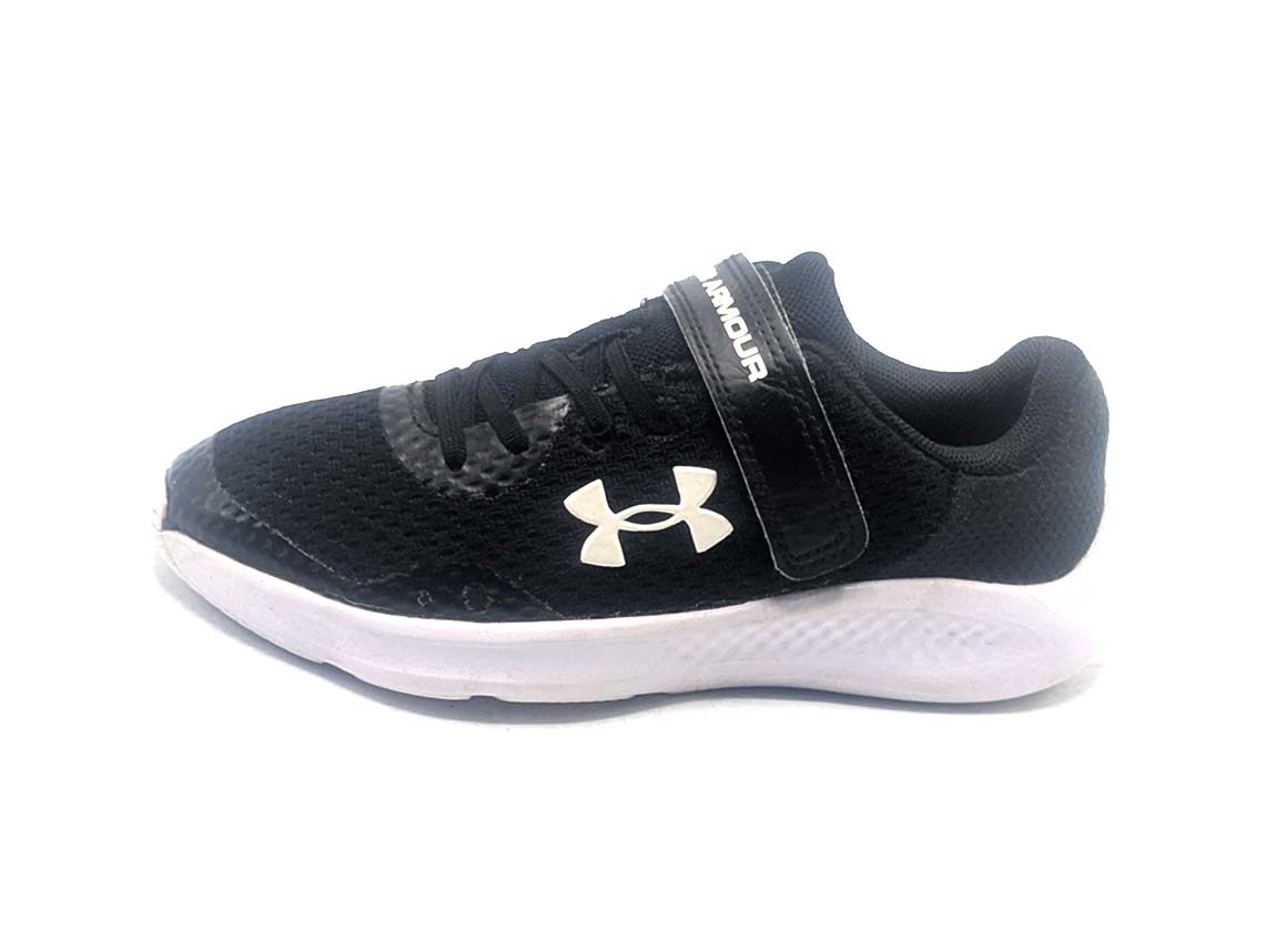 Under Armour Pursuit