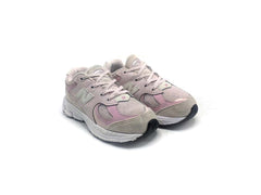 New Balance 2002R