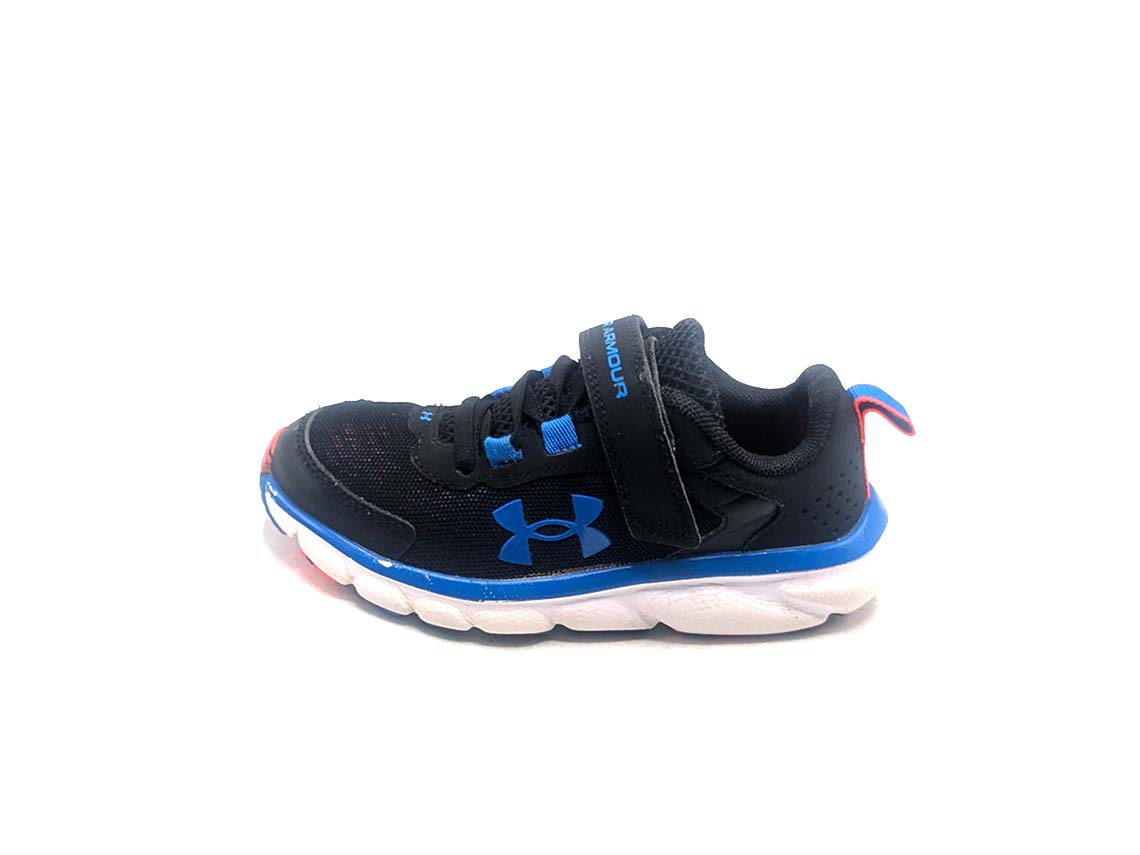 Under Armour Assert 10