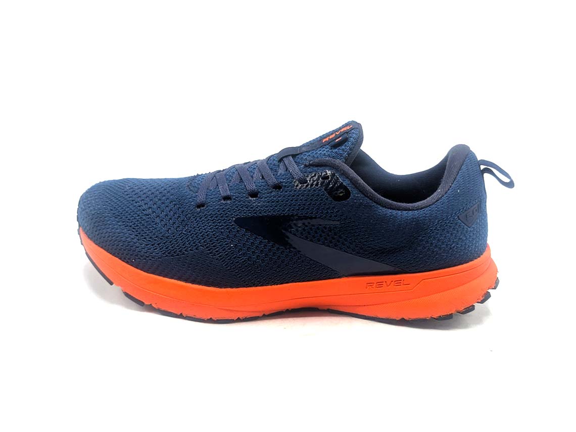 Brooks Revel 5