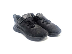 Nike Revolution 6