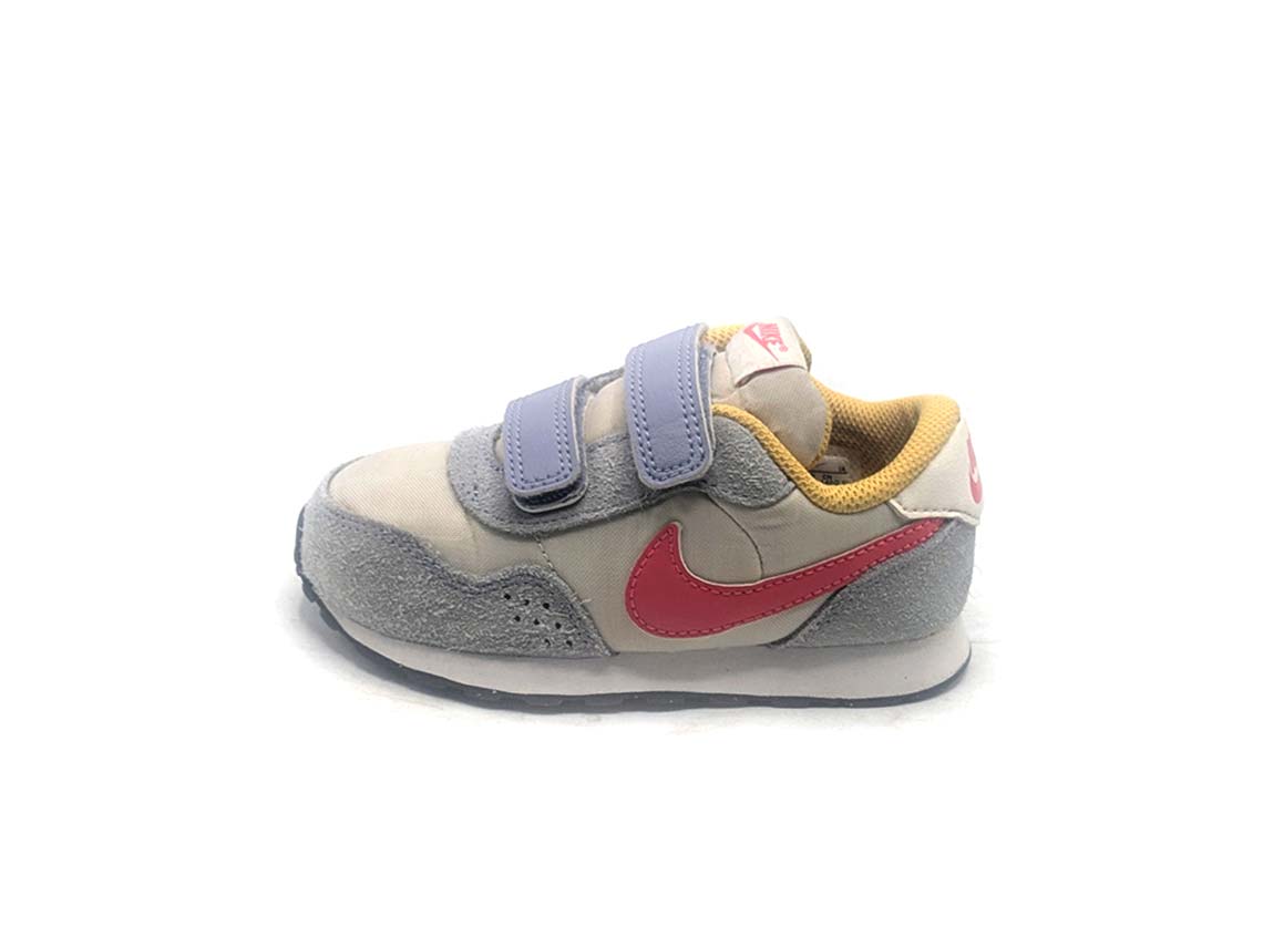 Nike MD Valiant