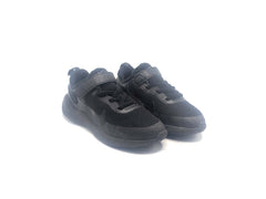 Nike Revolution 7