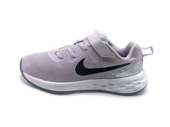 Nike Revolution 6