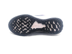 Nike Revolution 6