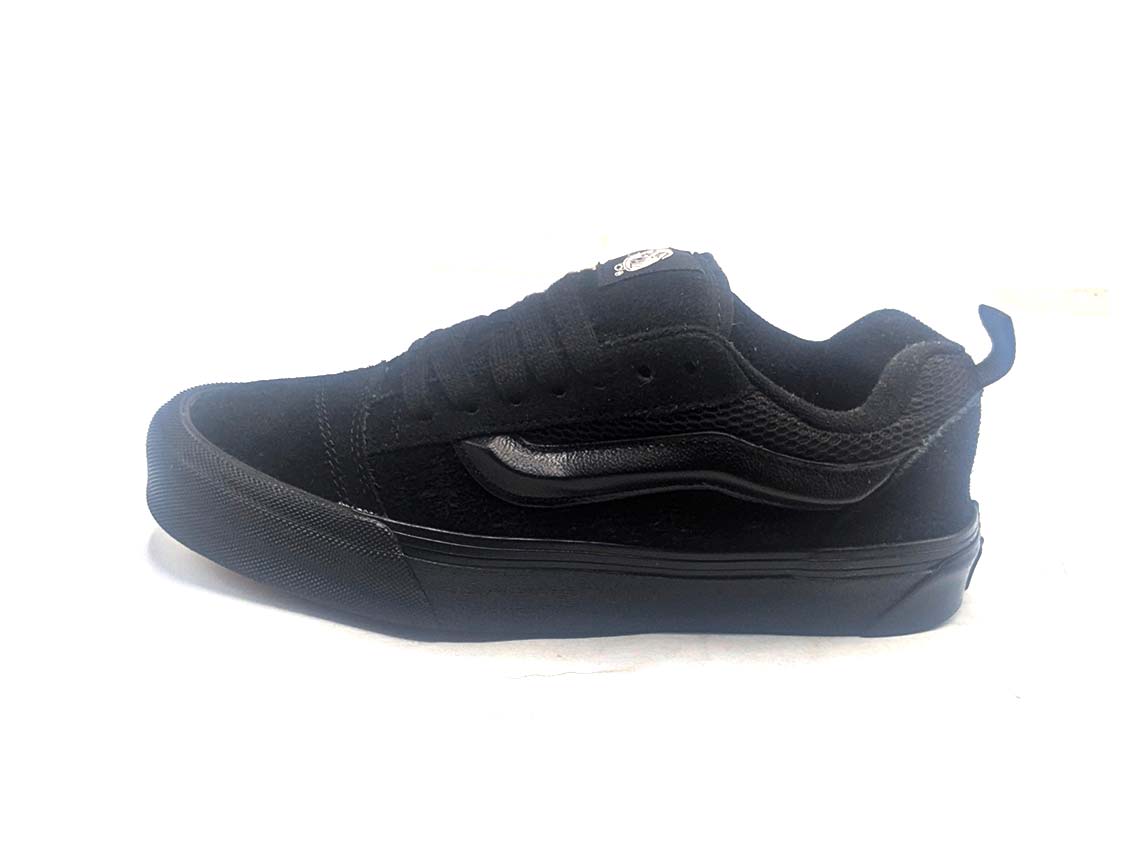 Vans Knu Skool