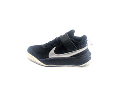 Nike Team Hustle D 10