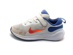 Nike Revolution 7