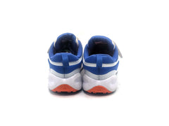 Nike Revolution 7
