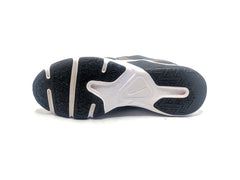 Nike Legend Essential 2