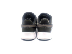 Nike Legend Essential 2