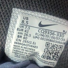Nike Legend Essential 2