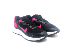 Nike Revolution 7