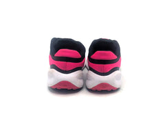 Nike Revolution 7