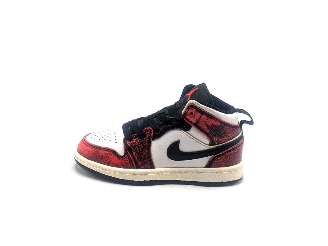Jordan 1 Mid Wear-Away Chicago