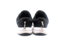 Under Armour Assert 10