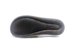 Nike Victori One