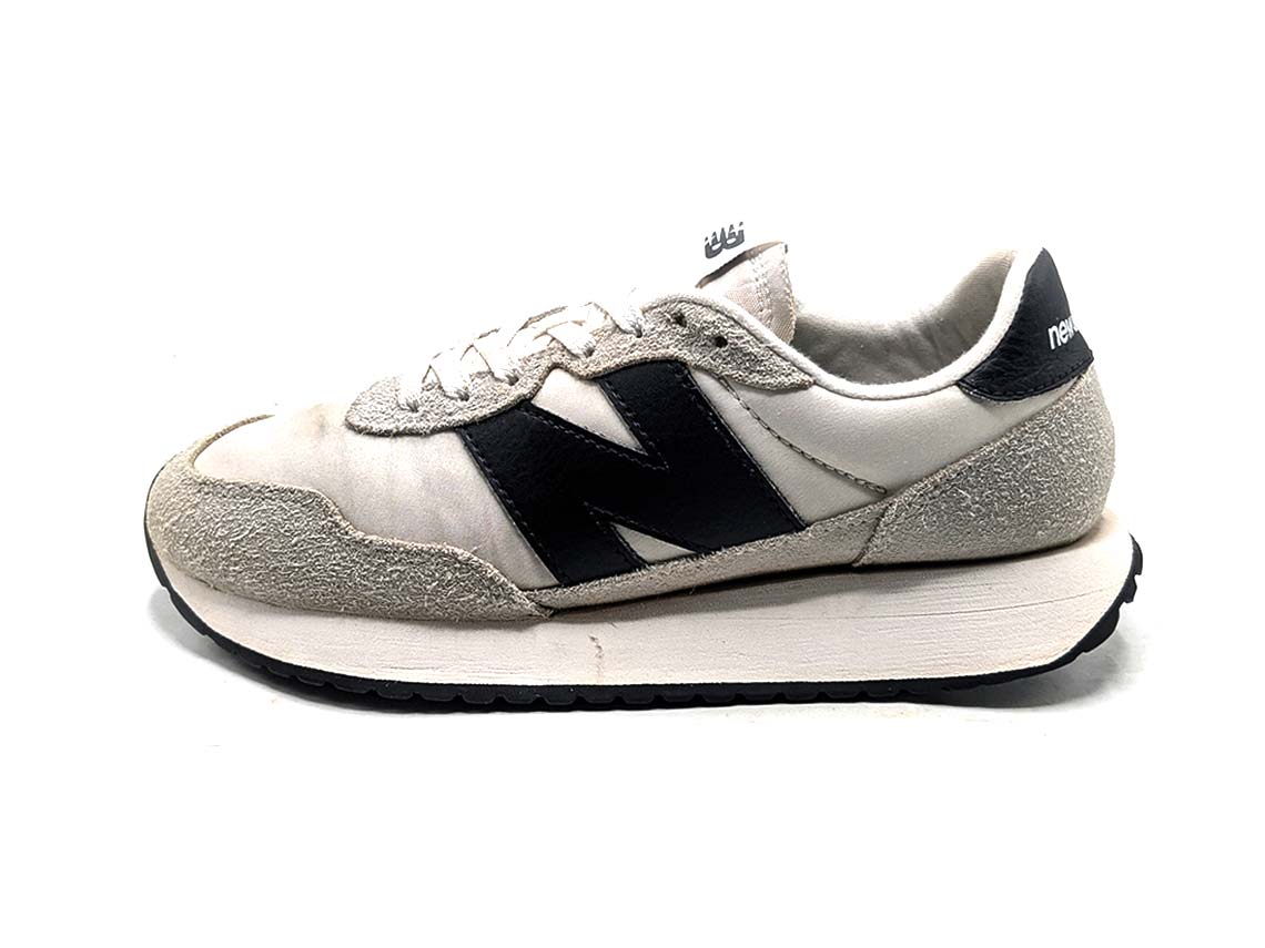 New Balance 237
