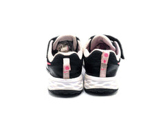 Nike Revolution 6