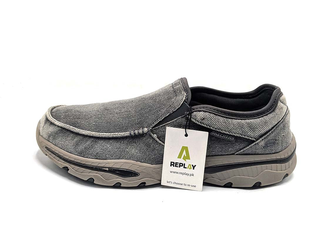 Skechers Relaxed Fit Creston Moseco