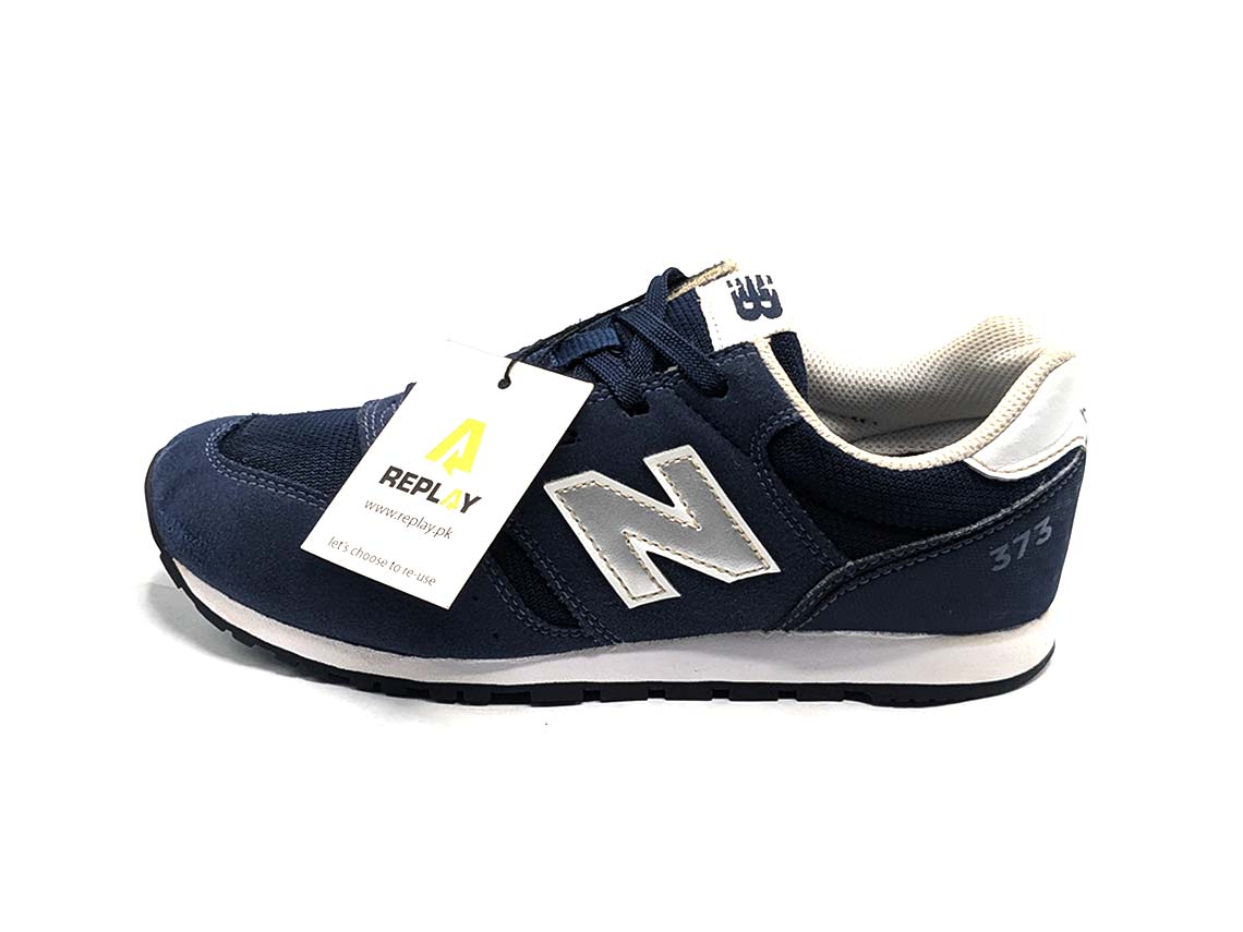 New Balance 373