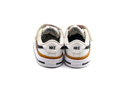 Nike Court Legacy