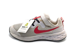 Nike Revolution 6