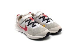 Nike Revolution 6