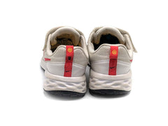 Nike Revolution 6