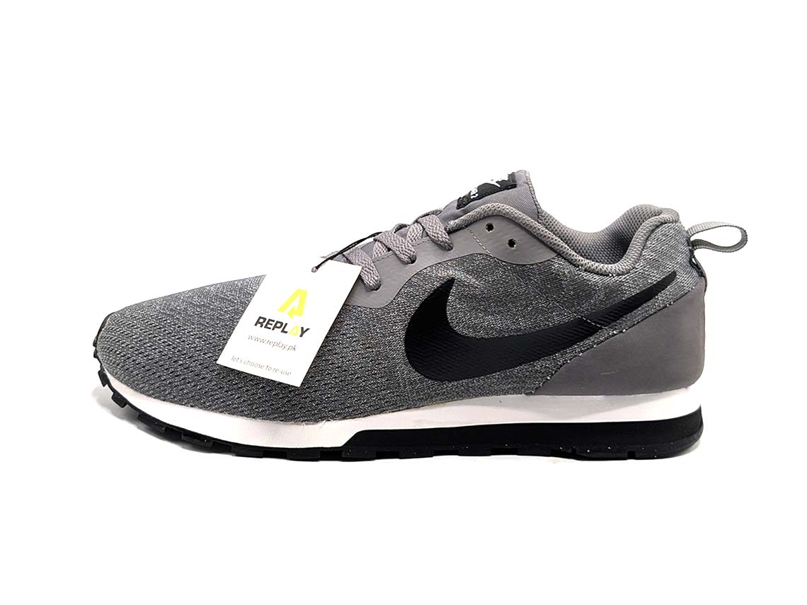 Nike MD Runner