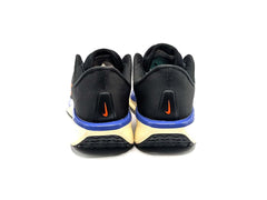 Nike Quest 6