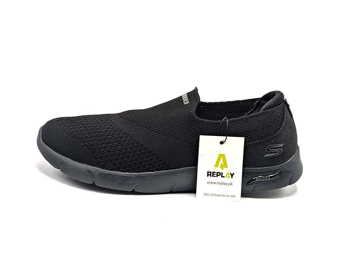 Skechers Arch Fit Refine slip-on