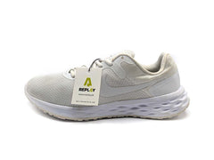 Nike Revolution 6