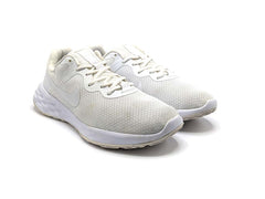 Nike Revolution 6