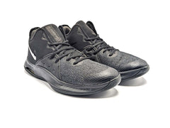 Nike Air Versitile III