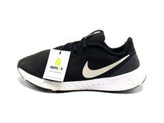 Nike Revolution 5