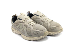 New Balance 610