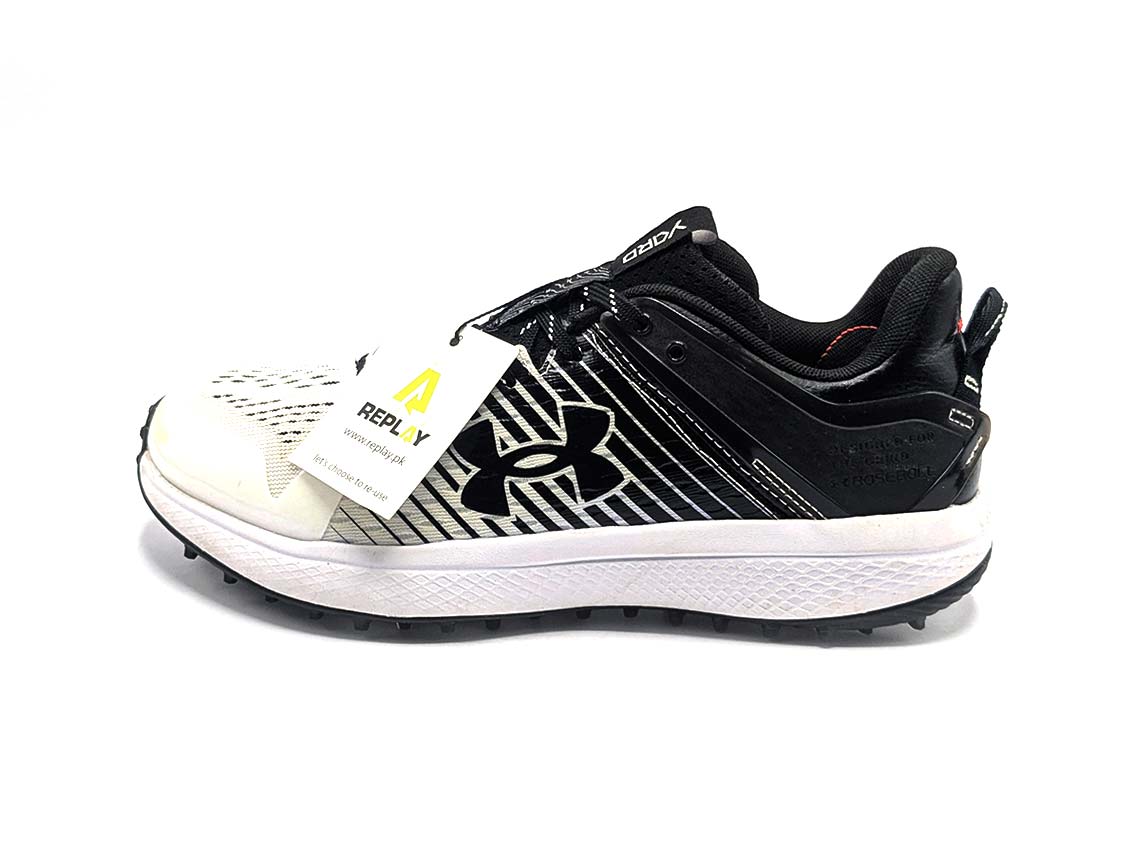 Under Armour Yard Low Turf