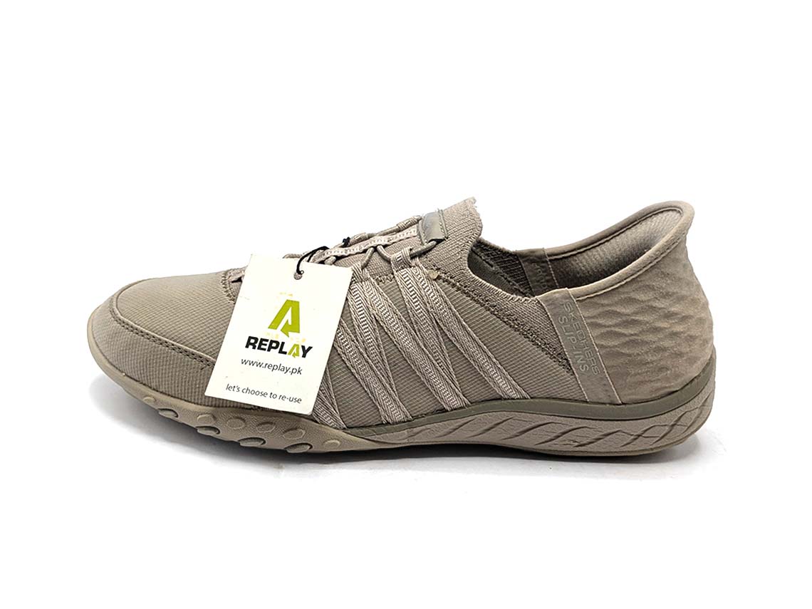 Skechers Slip-Ins Relaxed Fit: Breathe-Easy - Roll-With-Me
