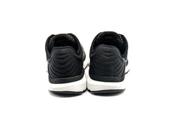 New Balance 860v10