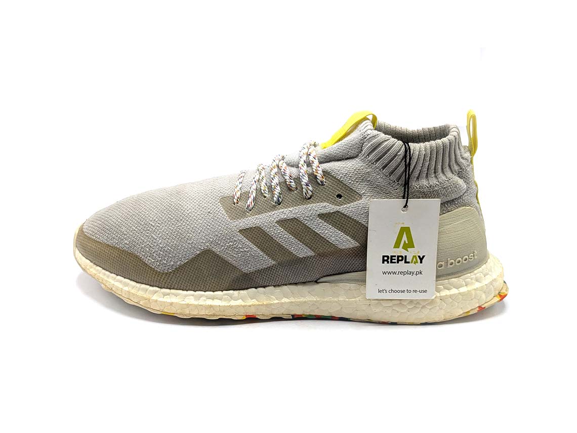 Adidas UltraBoost Mid